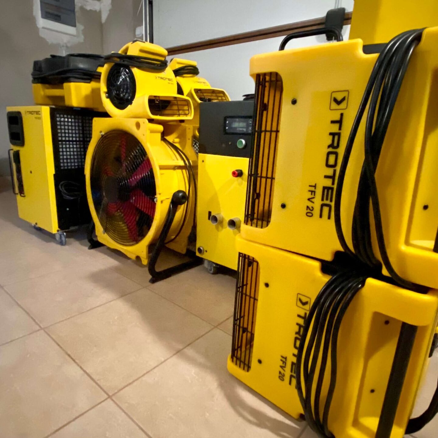 osuszanie po zalaniu warszawa